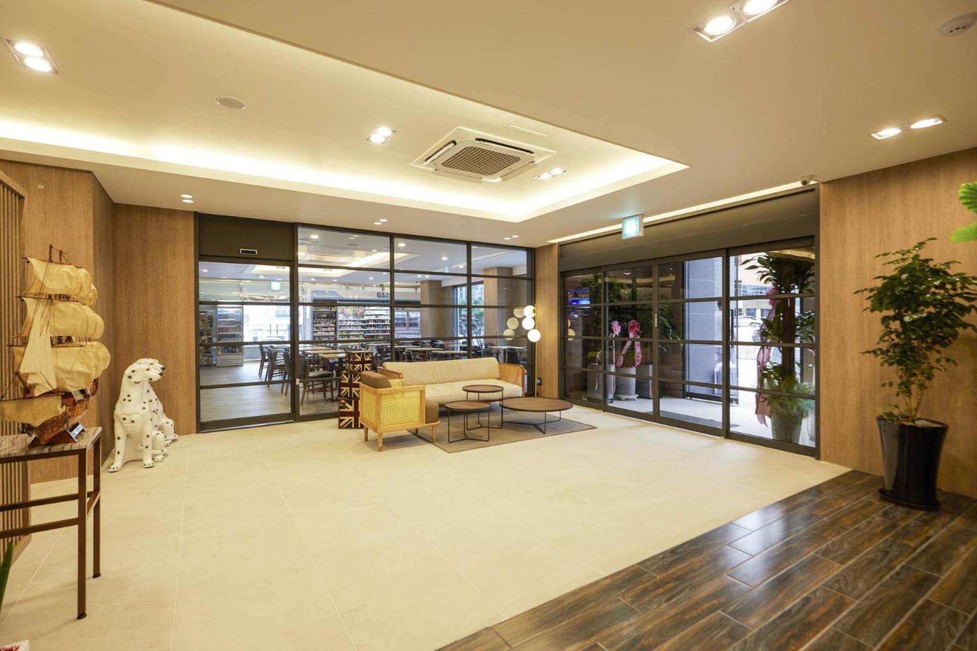 Browndot Suwon Cityhall Motel ภายนอก รูปภาพ